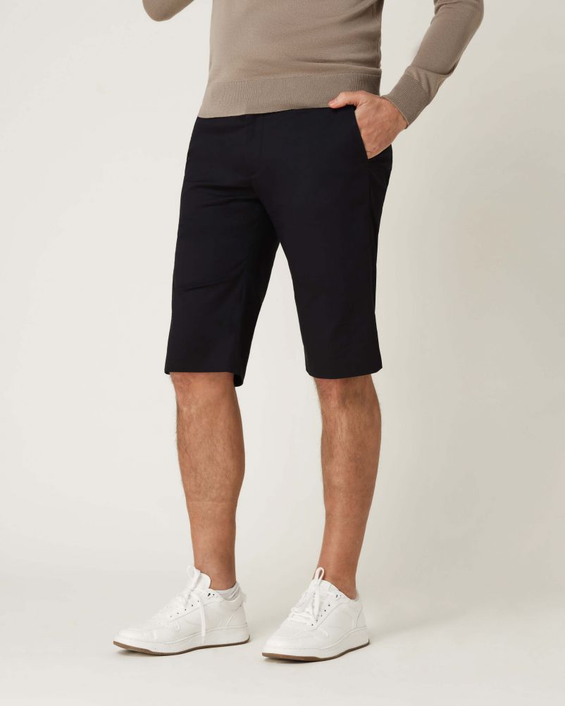 Bermuda in gabardina di Cotone