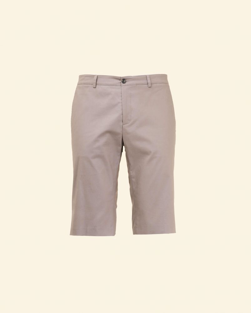 Bermuda in gabardina di Cotone