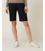 Bermuda in gabardina di Cotone